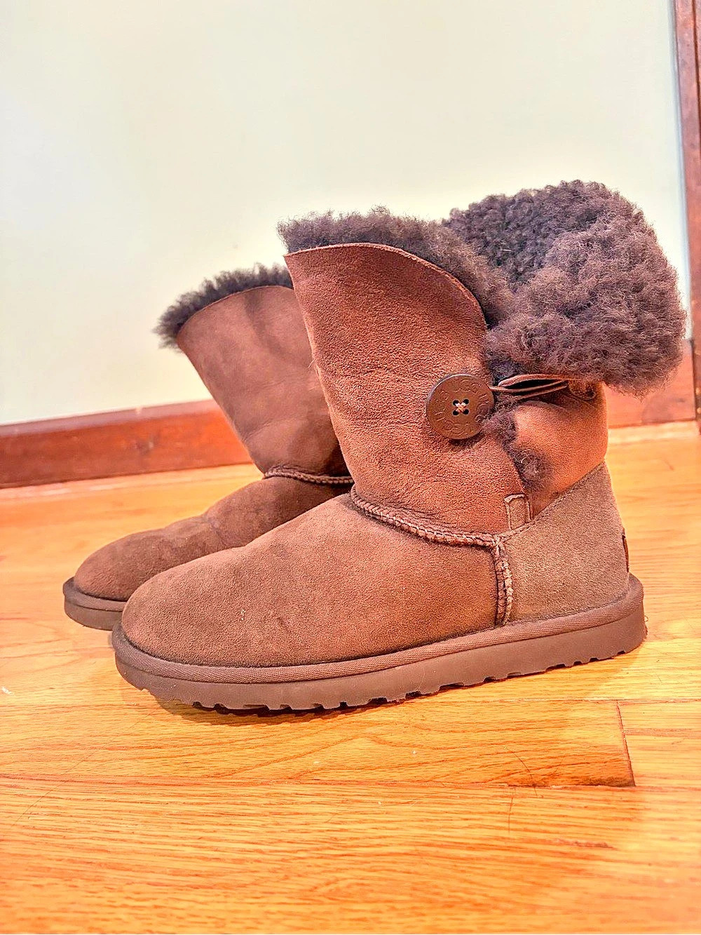 UGG Bailey button short dark brown boots